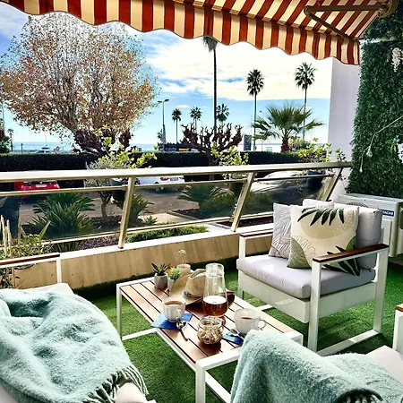 In Near Cannes And Antibes * 戈尔夫瑞昂