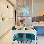 In Near Cannes And Antibes Appartement Golfe-Juan