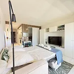 In Near Cannes And Antibes * Golfe-Juan