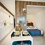 Appartement In Near Cannes And Antibes *