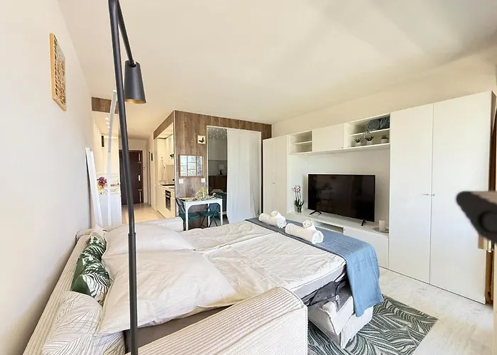 In Near Cannes And Antibes * Golfe-Juan